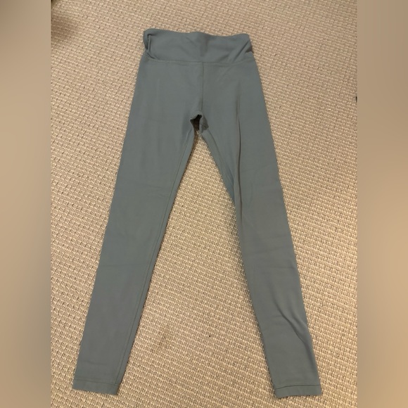 ATHLETA GIRL HIGH RISE POWERVITA CHIT CHAT TIGHT - Picture 1 of 2